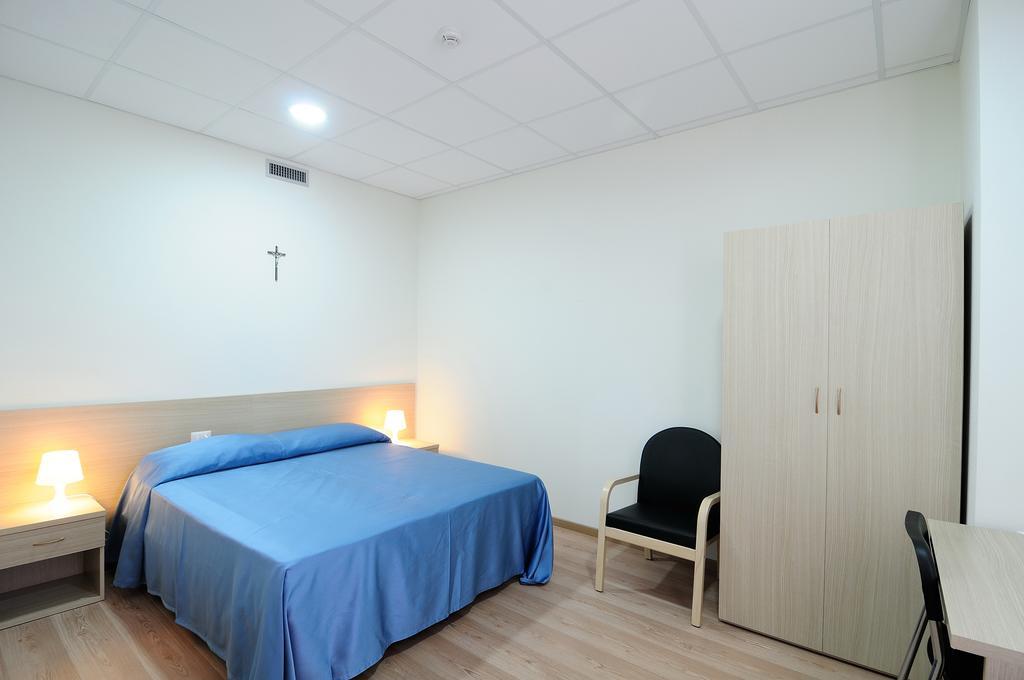 Отель San Giuseppe House Рим Экстерьер фото